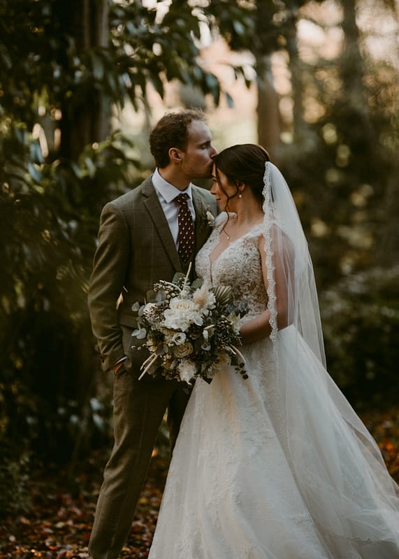 Image by <a class="text-p3" href="https://www.eddtaylorweddings.co.uk" target="_blank">Edd Taylor Weddings</a>.
