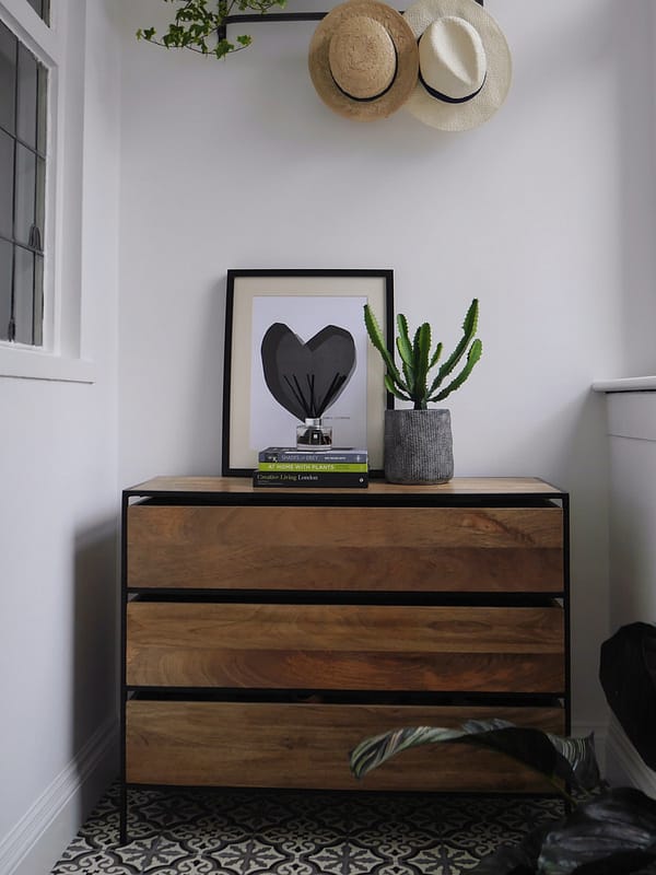 Image by <a class="text-p3" href="http://thegreeneyedgirl.co.uk" target="_blank">Claire Wainwright</a>.