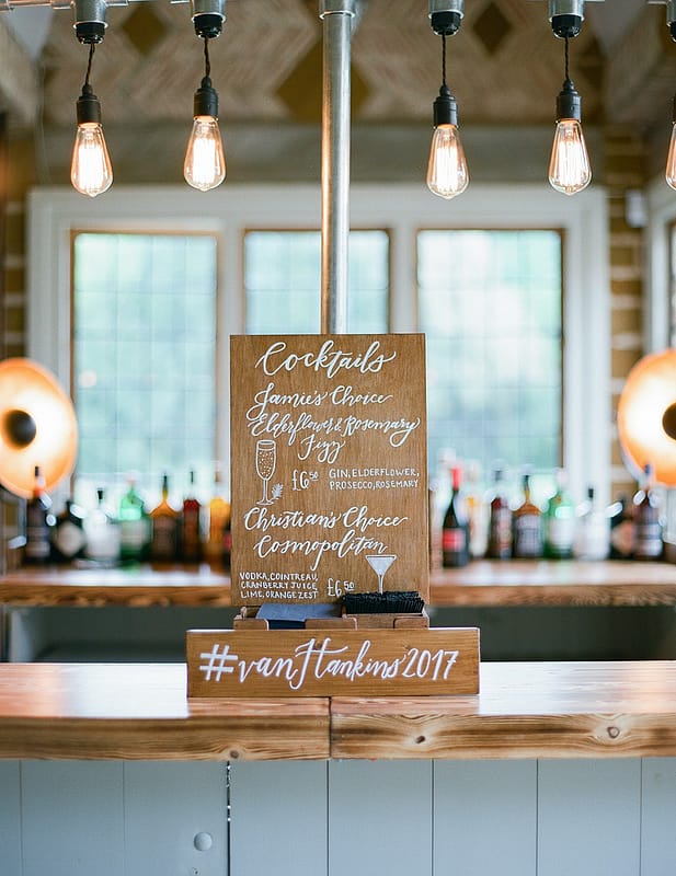 Image by <a class="text-p3" href="http://juliemichaelsen.com" target="_blank">Julie Michaelsen Photography</a> | Planning by <a class="text-p3" href="https://www.vanillaroseweddings.co.uk" target="_blank">Vanilla Rose Weddings</a>.