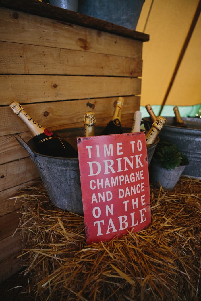 Image by <a class="text-p3" href="http://www.peachandjophotography.co.uk" target="_blank">Peach & Jo Photography</a>.