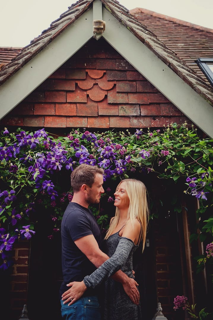 wedding-venues-in-surrey-gate-street-barn-engagement-shoot-33