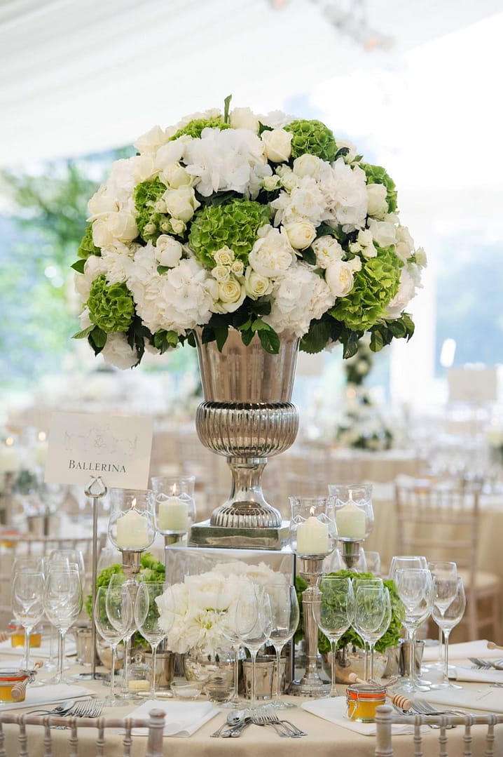 Image courtesy of The Wedding Shop.