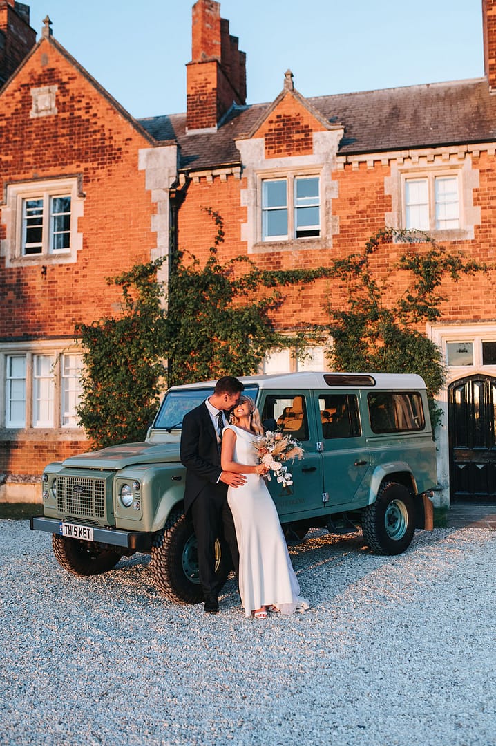 Image by <a class="text-p3" href="https://pearbearphotography.com" target="_blank">Pear & Bear Photography.</a>
