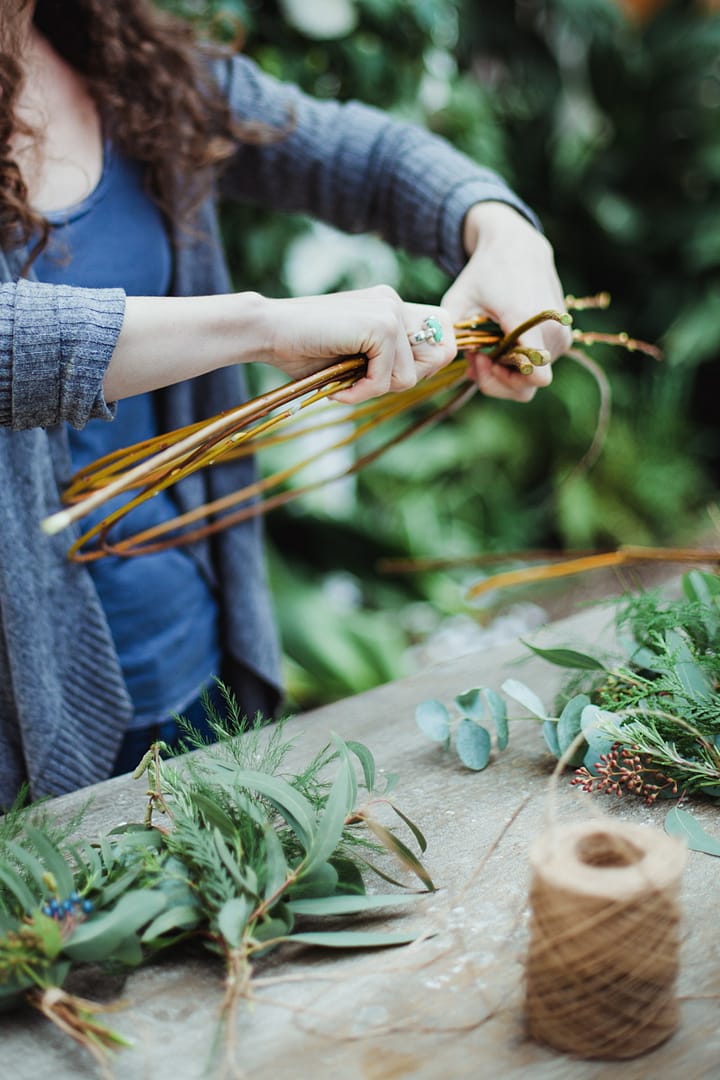 christmas-wreath-diy-flowers-by-breige-sandon-hall-wedding-venue-coco-wedding-venues-jade-osborne-photography-18