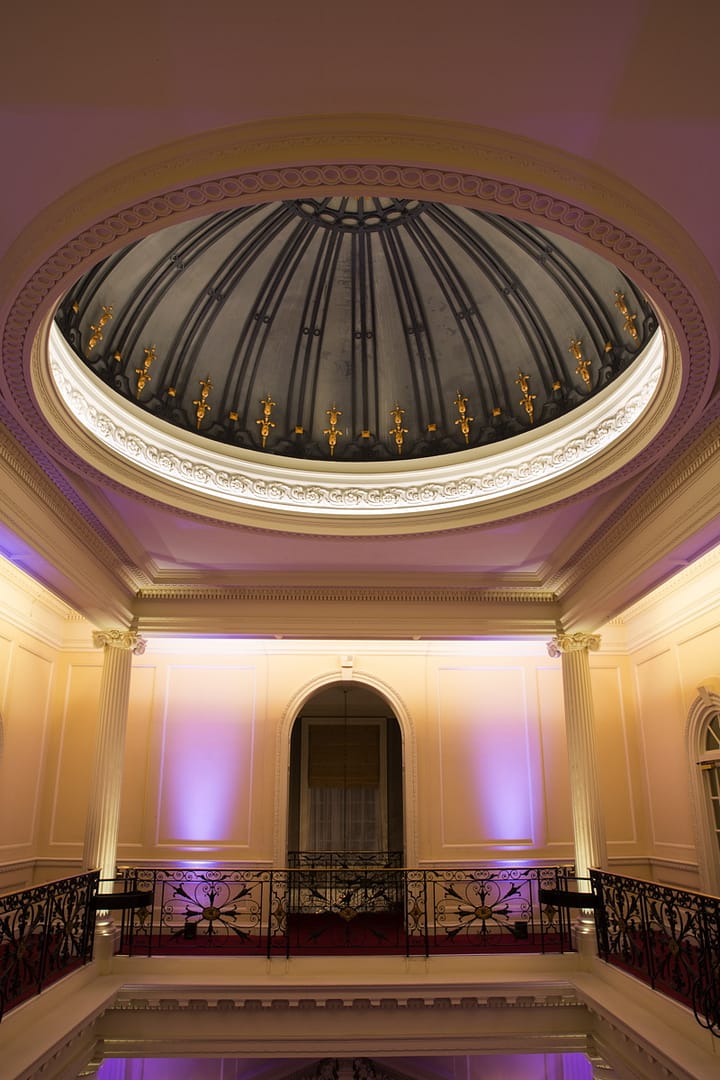 Image by <a class="text-p3" href="http://davidbostockphotography.co.uk" target="_blank">David Bostock Photography</a>.
