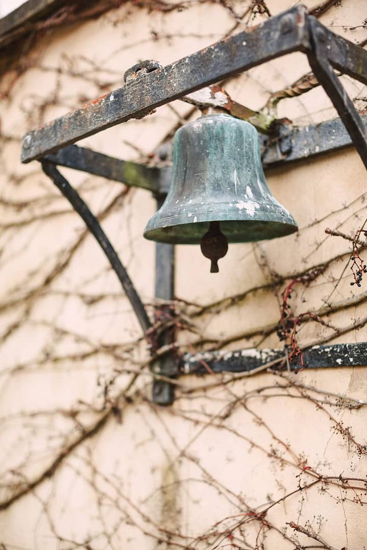 Image by <a class="text-p3" href="http://christinasarah.com" target="_blank">Christina Sarah Photography</a>.