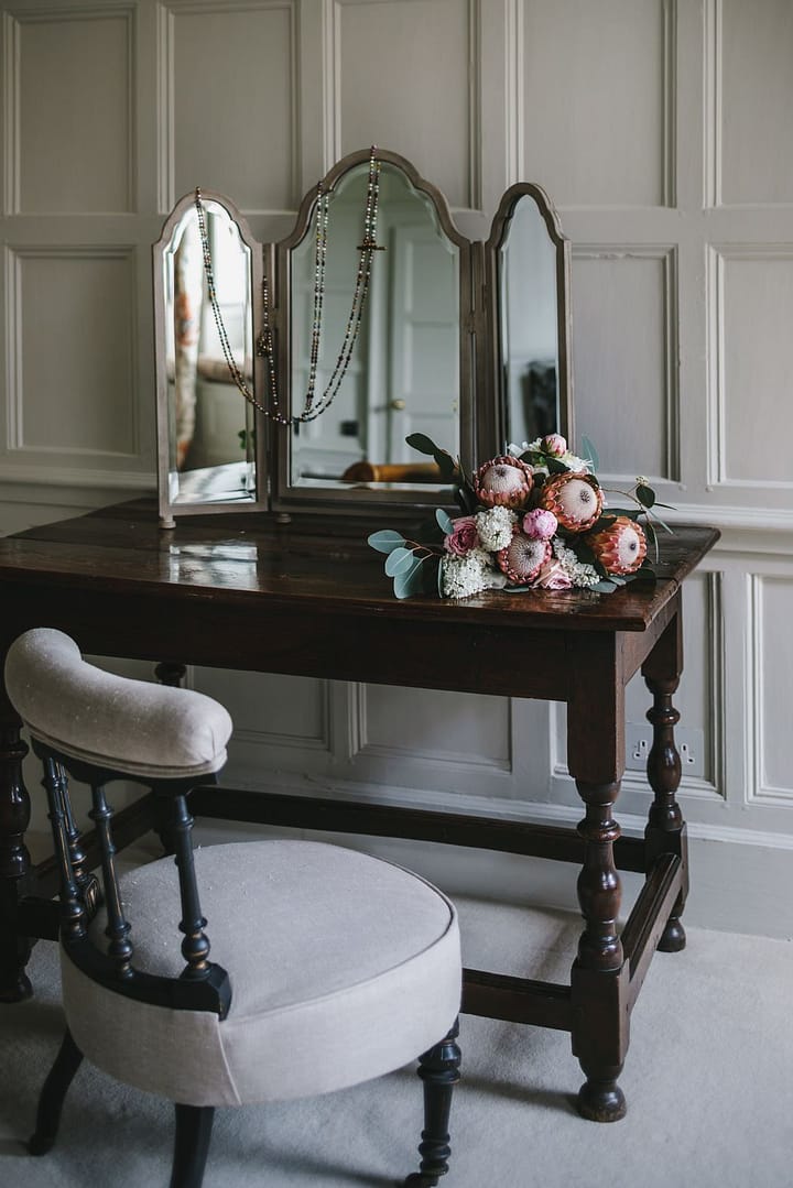 Image by <a class="text-p3" href="http://brettcharlesphotography.co.uk" target="_blank">Brett Charles Photography</a>.