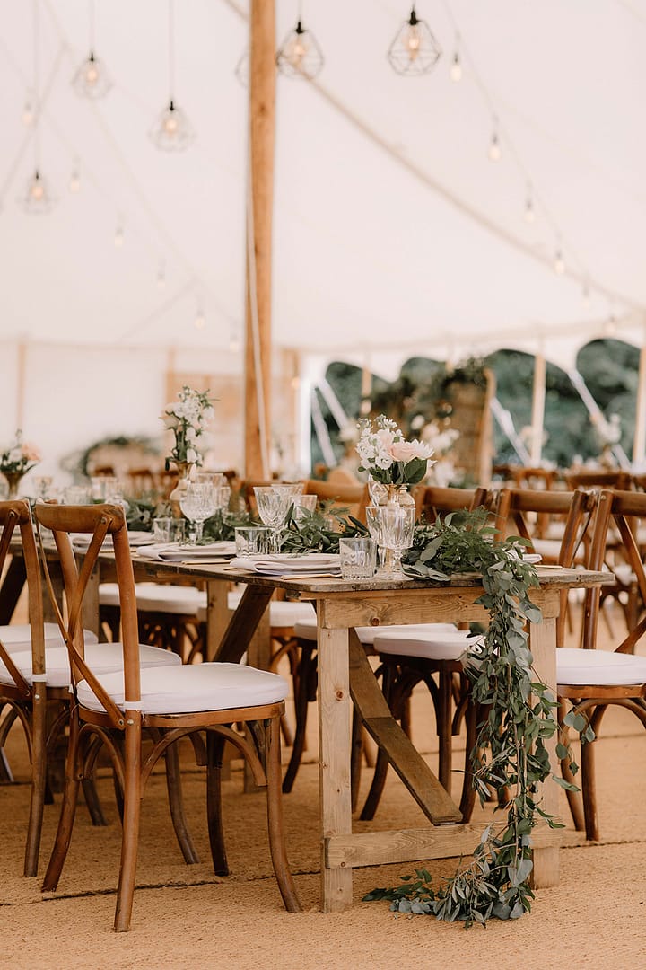 Image by <a class="text-p3" href="http://www.rebeccagoddardphotography.com" target="_blank">Rebecca Goddard Photography</a> | Planning by <a class="text-p3" href="http://www.katrinaotterweddings.co.uk" target="_blank">Katrina Otter Weddings</a>.