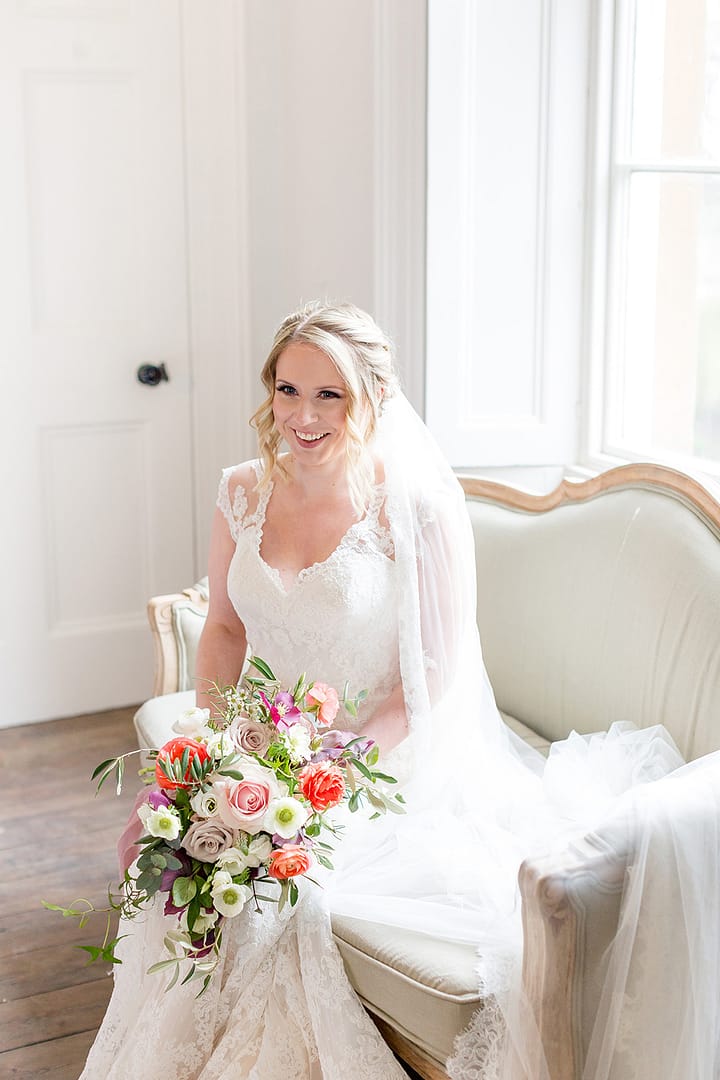 Image by <a class="text-p3" href="http://jacksontakesphotos.com" target="_blank">Heather Jackson Photography</a>.