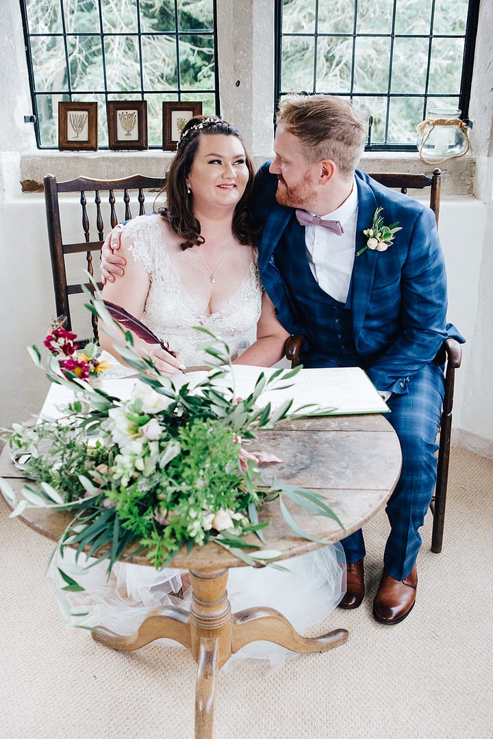 Image by <a class="text-p3" href="https://www.jennyrosephotography.co.uk" target="_blank">Jenny Rose Photography</a>.