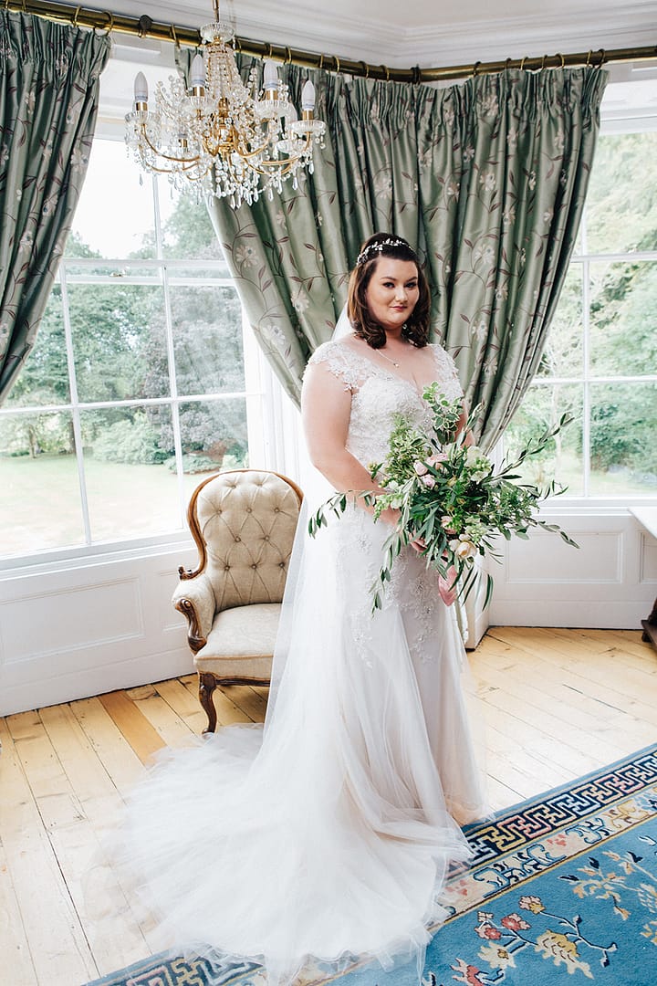 Image by <a class="text-p3" href="https://www.jennyrosephotography.co.uk" target="_blank">Jenny Rose Photography</a>.