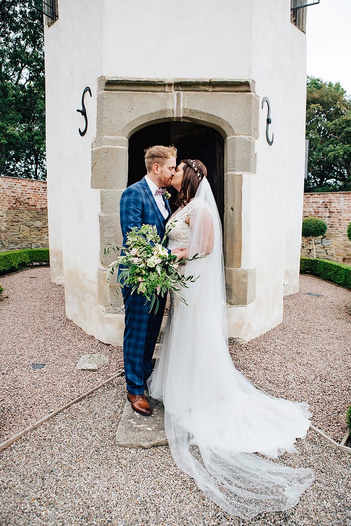 Image by <a class="text-p3" href="https://www.jennyrosephotography.co.uk" target="_blank">Jenny Rose Photography</a>.