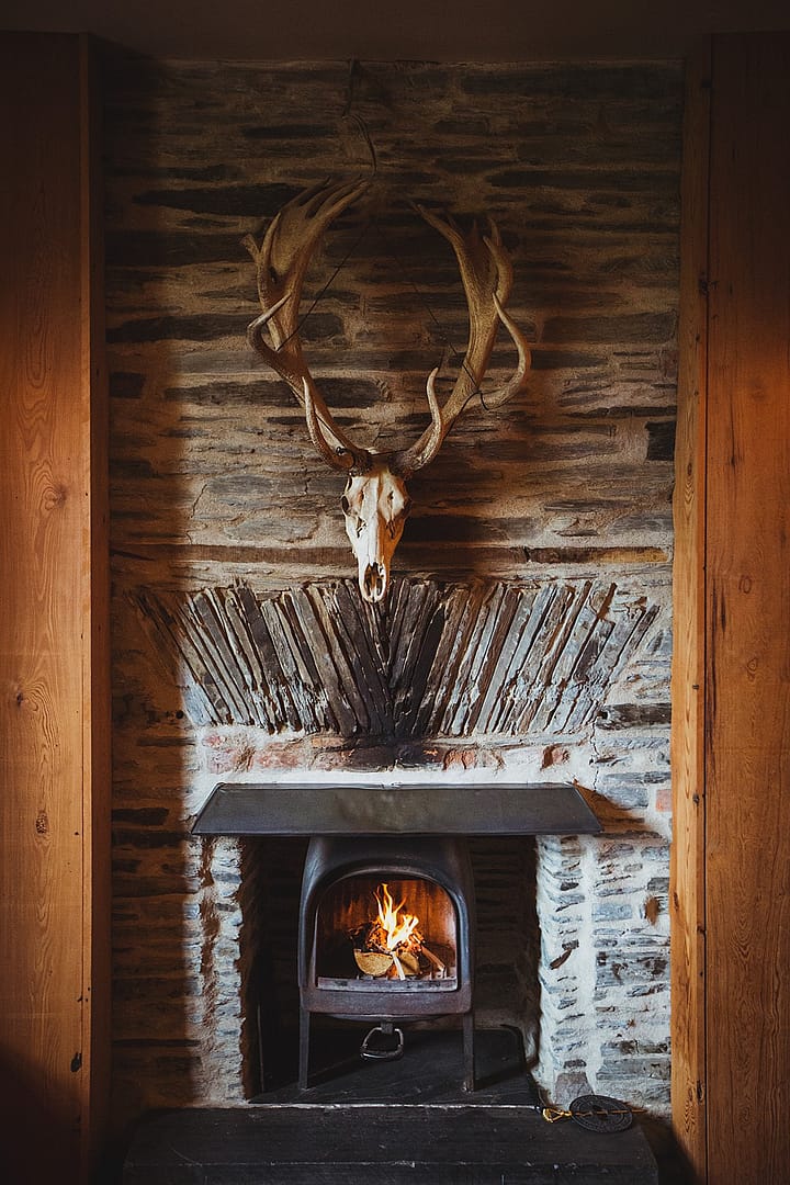 Image by <a class="text-p3" href="https://www.heatherbirniephotography.co.uk" target="_blank">Heather Birnie</a>.