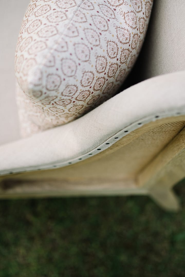 Image by <a class="text-p3" href="http://veronikaward.com" target="_blank">Veronika Ward Photography</a>.