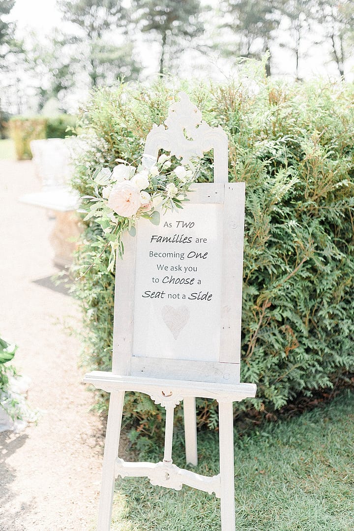 Image by <a class="text-p3" href="http://sarahjaneethan.co.uk" target="_blank">Sarah-Jane Ethan Photography</a>.