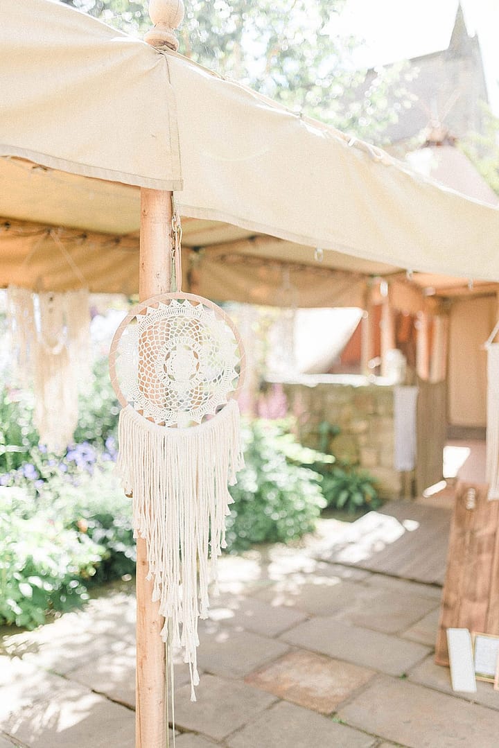 Image by <a class="text-p3" href="http://sarahjaneethan.co.uk" target="_blank">Sarah-Jane Ethan Photography</a>.