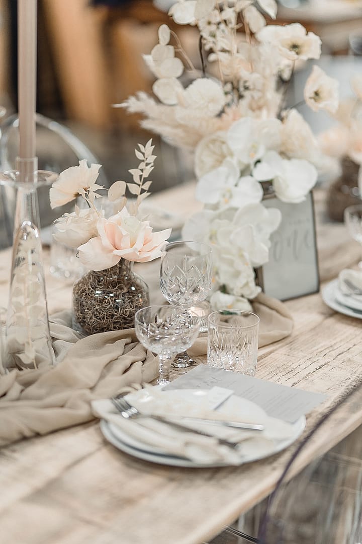 Image by <a class="text-p3" href="https://www.rebeccasearlephotography.co.uk" target="_blank">Rebecca Searle Photography</a>.