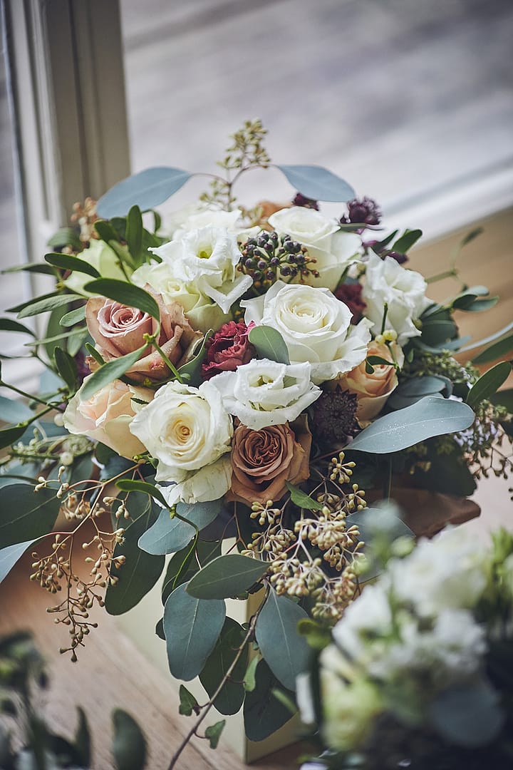 Images by <a class="text-p3" href="https://novaweddingphotography.co.uk/" target="_blank">Nova Wedding Photography</a>.