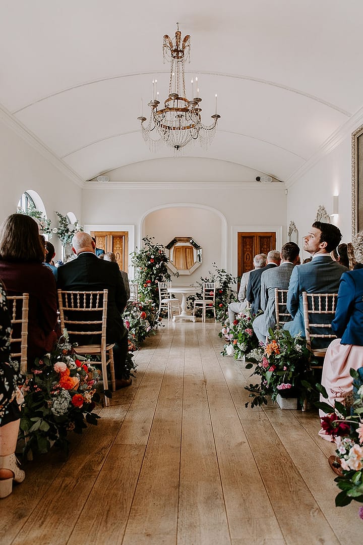 Image by <a class="text-p3" href="https://www.beckytranter.com" target="_blank">Becky Tranter Photography</a>.