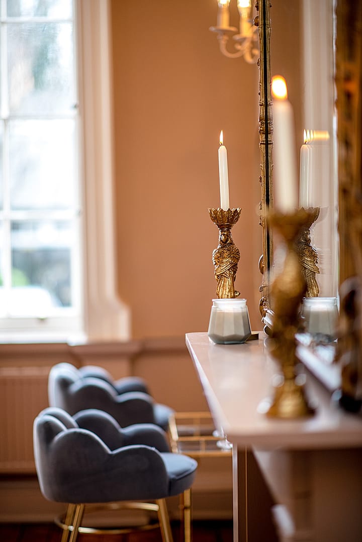 Image by <a class="text-p3" href="http://fleurchallisphotography.com" target="_blank">Fleur Challis Photography</a>.