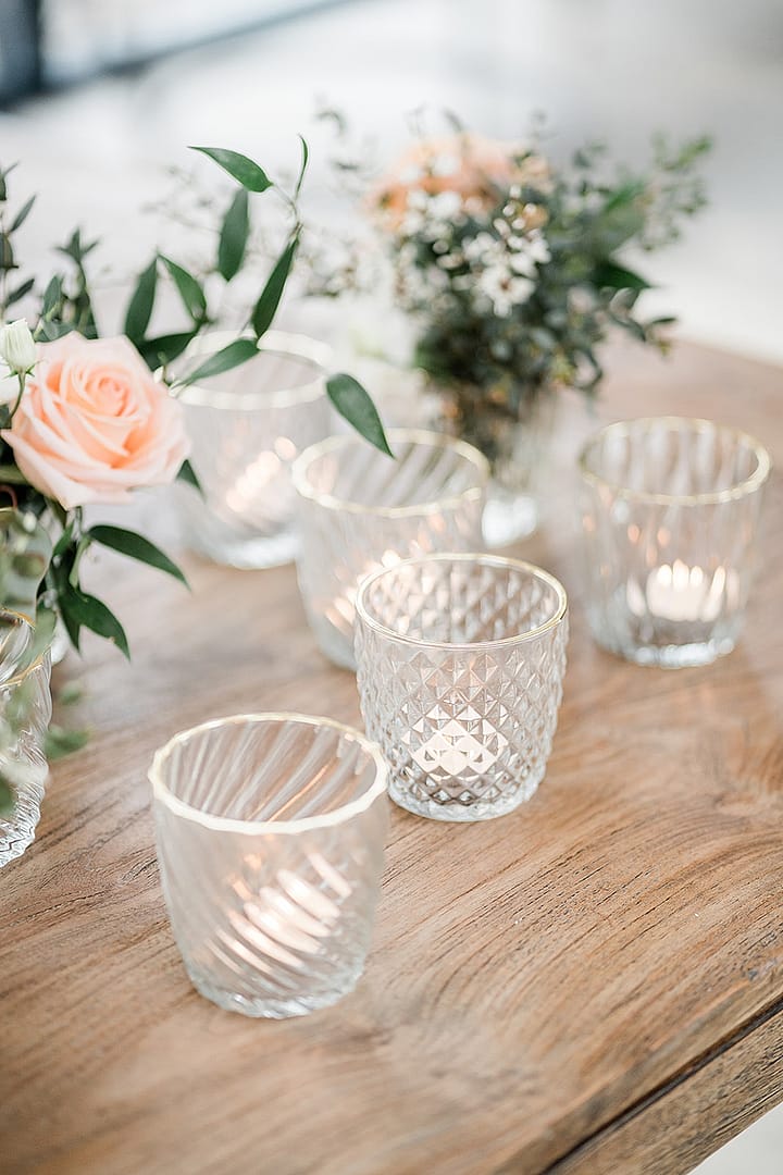 Image by <a class="text-p3" href="https://charlotteevephotography.com" target="_blank">Charlotte Eve Photography</a>.