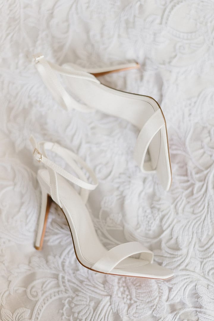 Image by <a class="text-p3" href="https://www.amylouphotography.co.uk" target="_blank">Amy Lou Photography</a>.