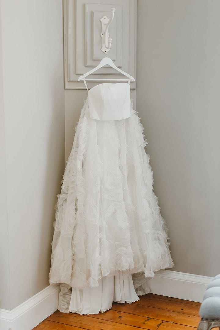 Image by <a class="text-p3" href="https://www.amylouphotography.co.uk" target="_blank">Amy Lou Photography</a>.