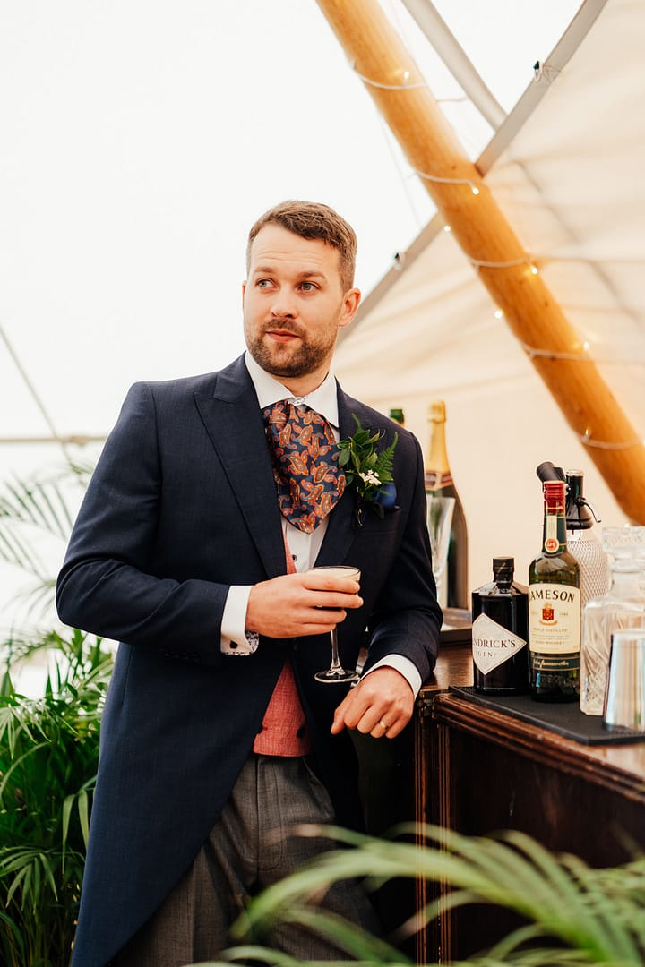 Image by <a class="text-p3" href="https://lunaweddings.co.uk" target="_blank">Luna Wedding Photography</a>.