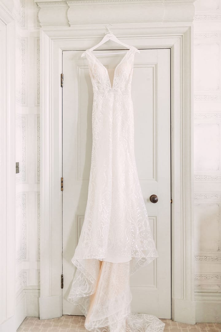 Image by <a class="text-p3" href="http://christinasarah.com" target="_blank">Christina Sarah Photography</a>.