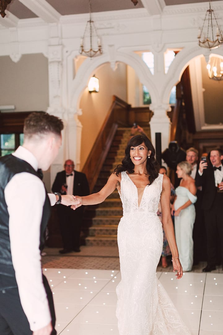 Image by <a class="text-p3" href="http://christinasarah.com" target="_blank">Christina Sarah Photography</a>.