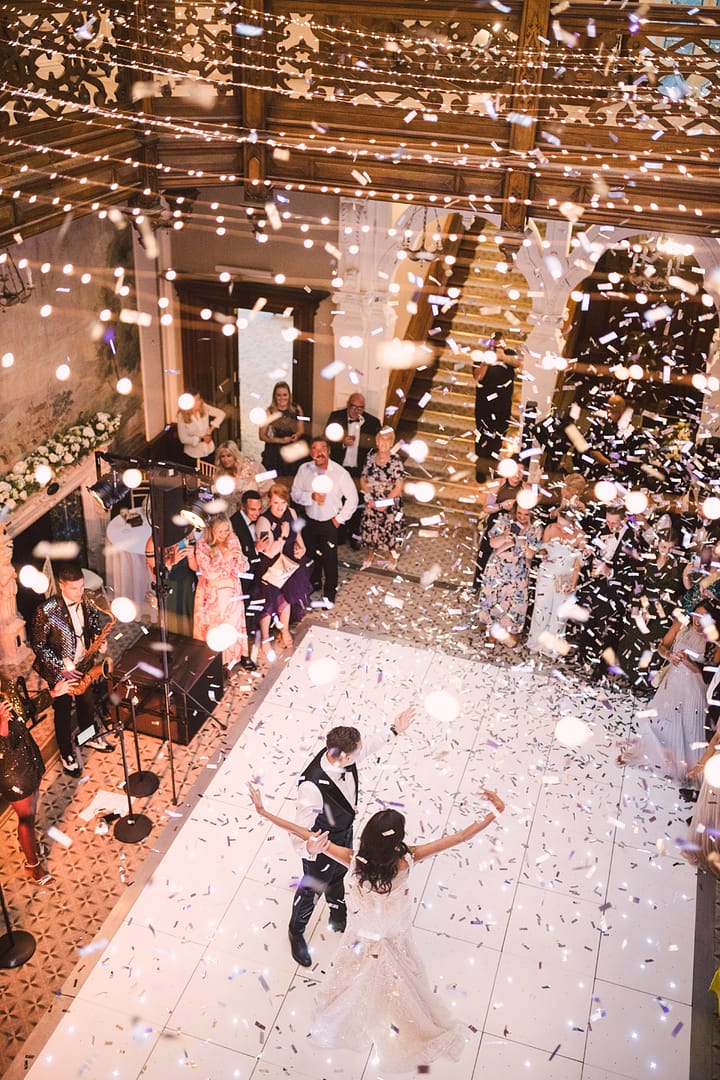 Image by <a class="text-p3" href="http://christinasarah.com" target="_blank">Christina Sarah Photography</a>.