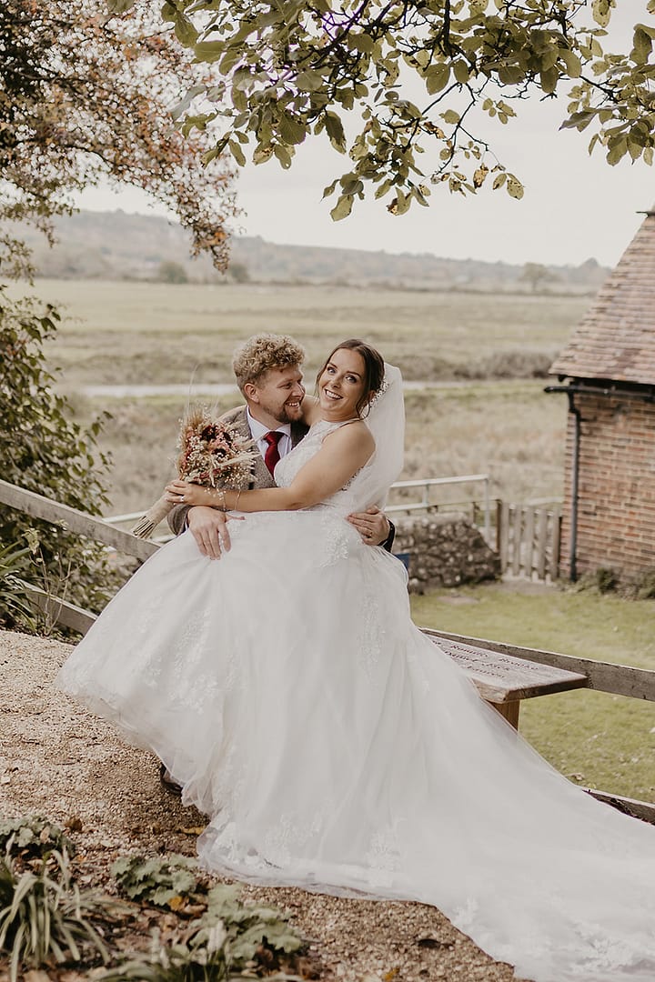 Image by <a class="text-p3" href="https://www.charleighvictoriaphotography.com" target="_blank">Charleigh Victoria Photography</a>.