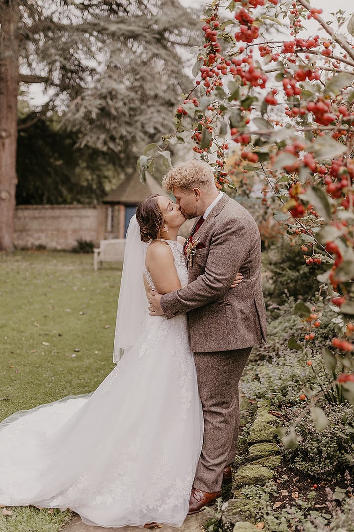 Image by <a class="text-p3" href="https://www.charleighvictoriaphotography.com" target="_blank">Charleigh Victoria Photography</a>.