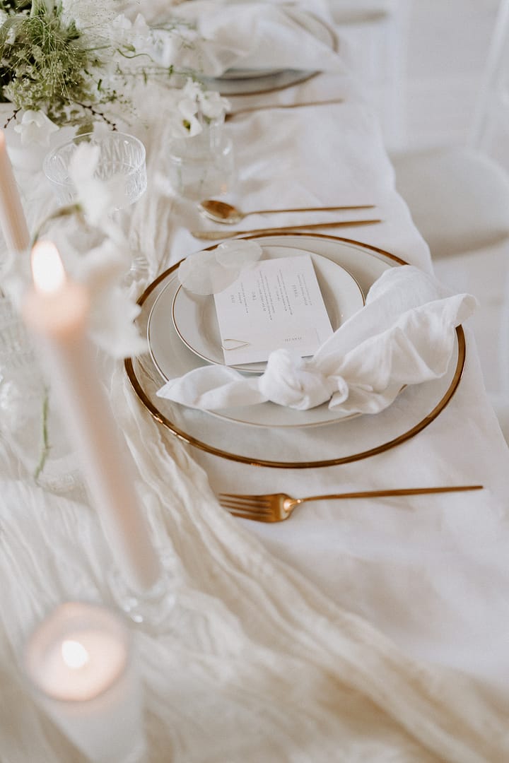 Image by <a class="text-p3" href="https://sharoncudworthphotography.com" target="_blank">Sharon Cudworth Photography</a>.
