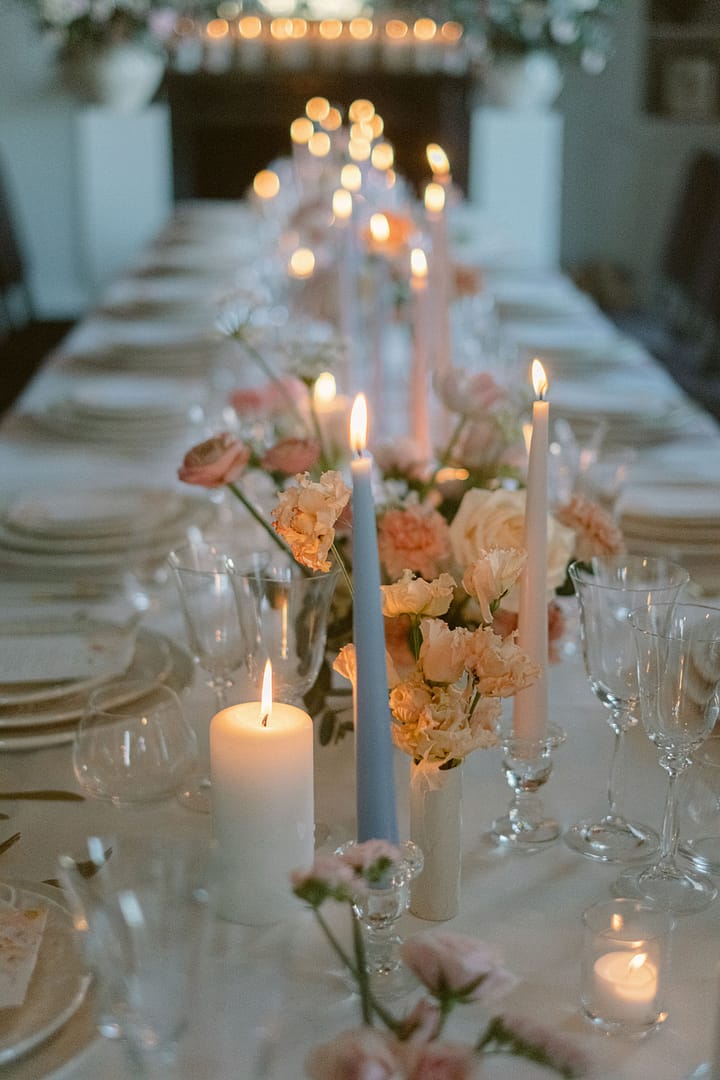 Image by <a class="text-p3" href="https://www.charlottewisephotography.co.uk" target="_blank">Charlotte Wise Fine Art Photography</a>.