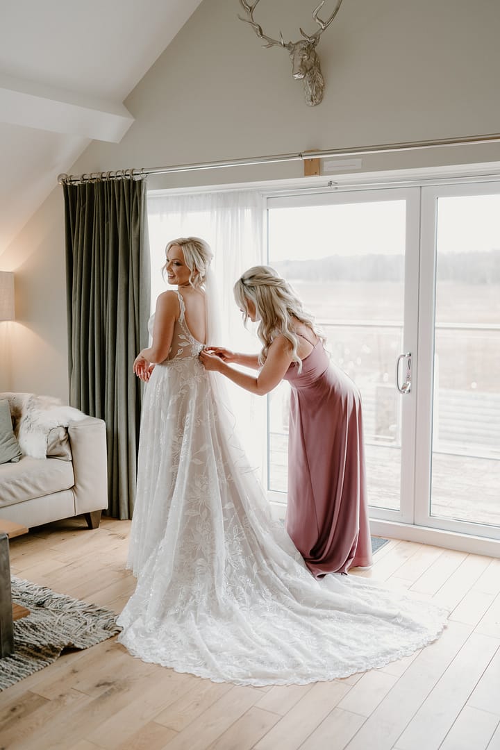 Image by <a class="text-p3" href="https://www.danilouisephotography.com/" target="_blank">Dani Louise Photography</a>.