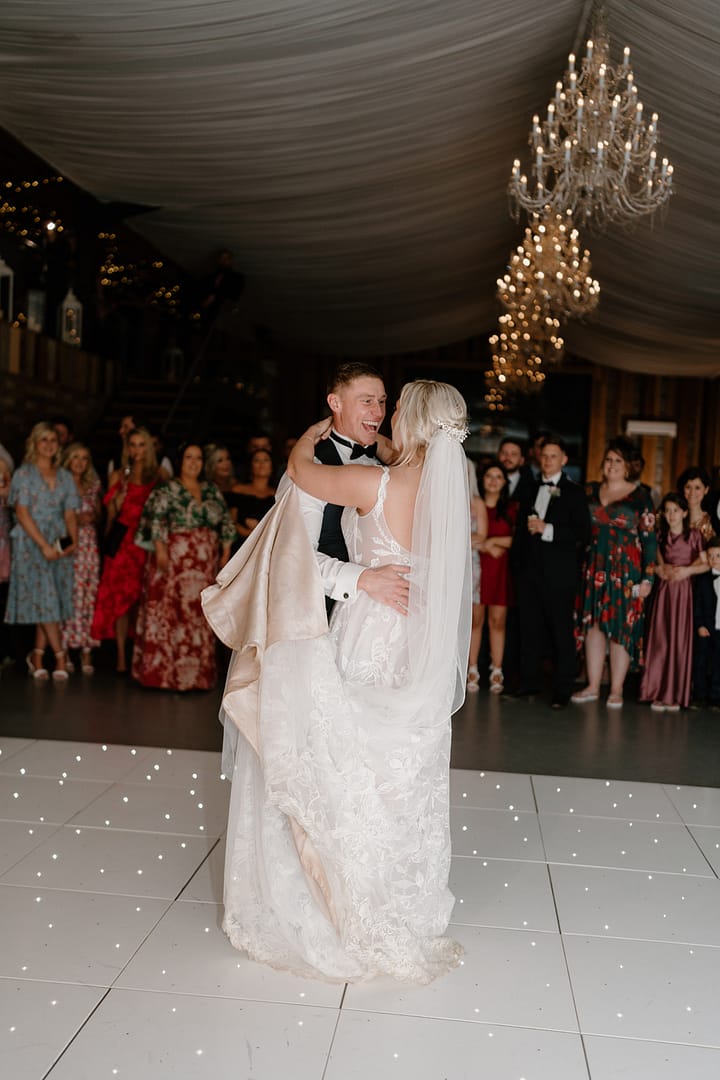 Image by <a class="text-p3" href="https://www.danilouisephotography.com/" target="_blank">Dani Louise Photography</a>.