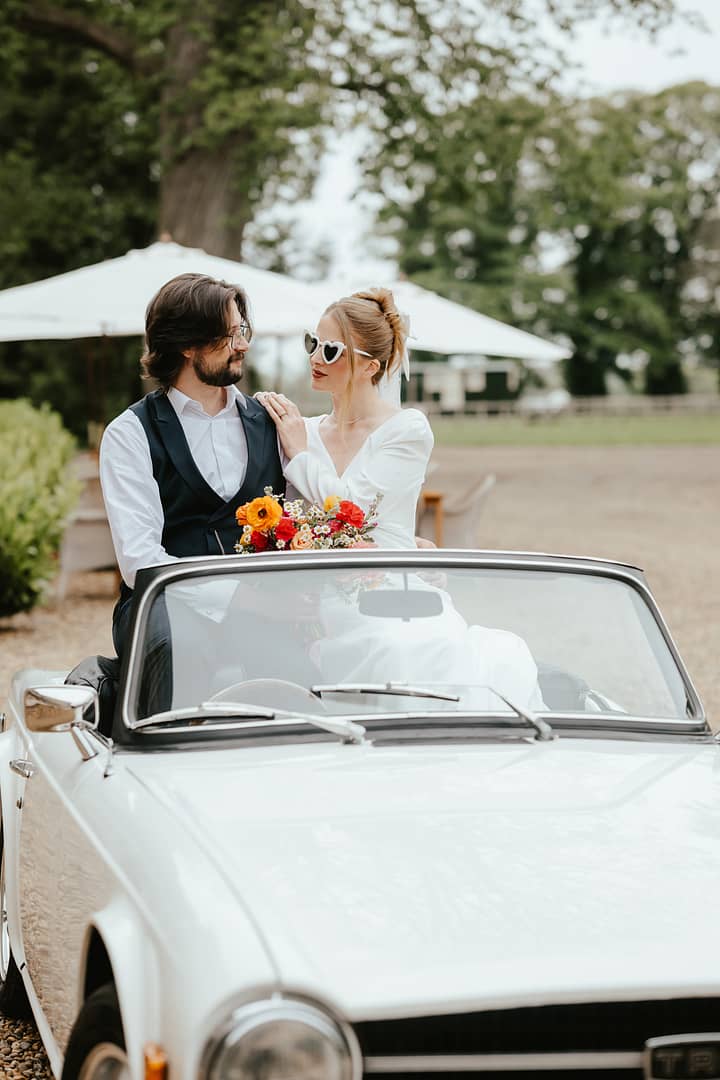 Image by <a class="text-p3" href="https://www.ajfeatherphotography.com" target="_blank">AJ Feather Photography</a>.