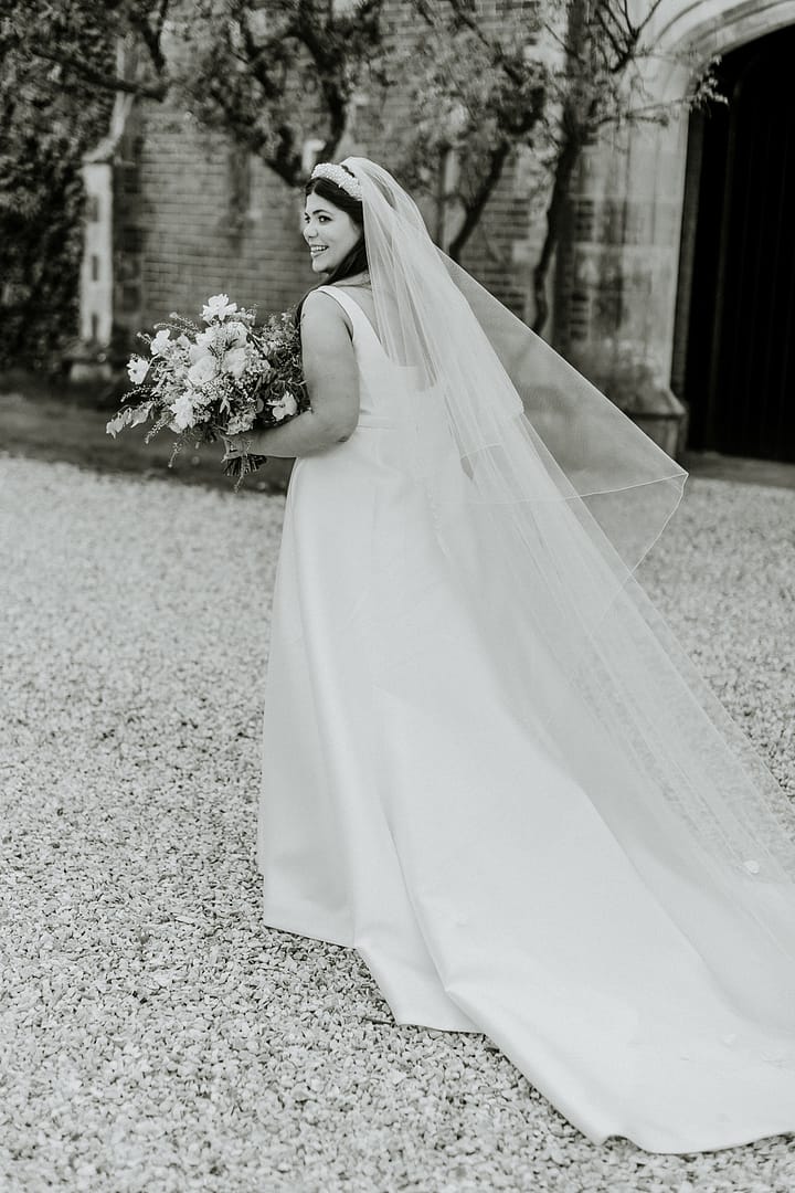 Image by <a class="text-p3" href="https://www.amylouphotography.co.uk" target="_blank">Amy Lou Photography</a>.