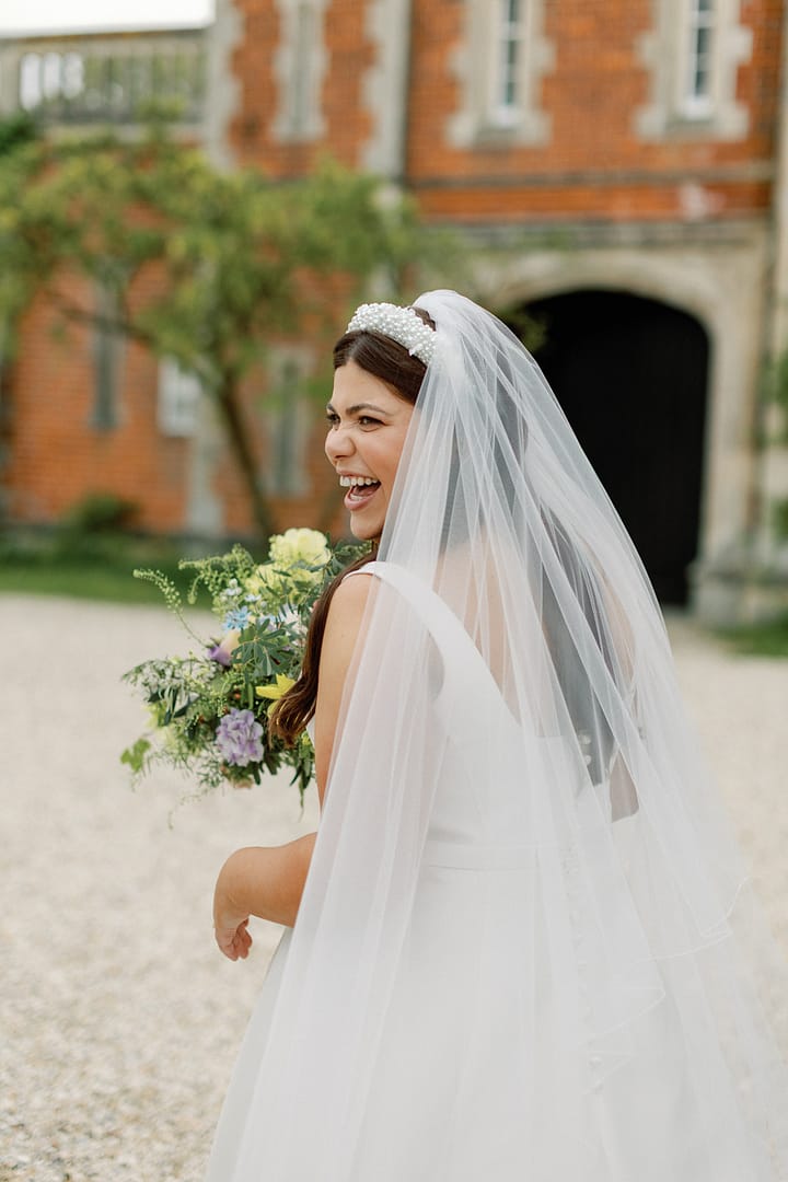 Image by <a class="text-p3" href="https://www.amylouphotography.co.uk" target="_blank">Amy Lou Photography</a>.