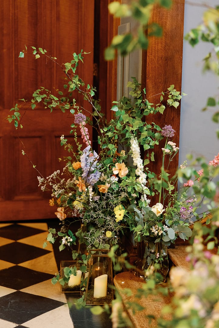 Image by <a class="text-p3" href="https://www.amylouphotography.co.uk" target="_blank">Amy Lou Photography</a>.