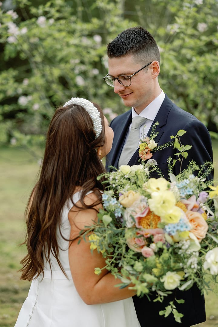 Image by <a class="text-p3" href="https://www.amylouphotography.co.uk" target="_blank">Amy Lou Photography</a>.