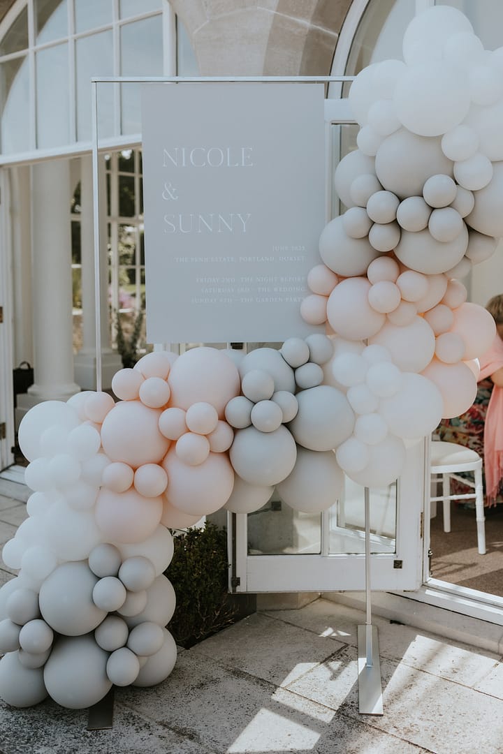 Image by <a class="text-p3" href="https://lauradeanphotography.com" target="_blank">Laura Dean Photography</a>.