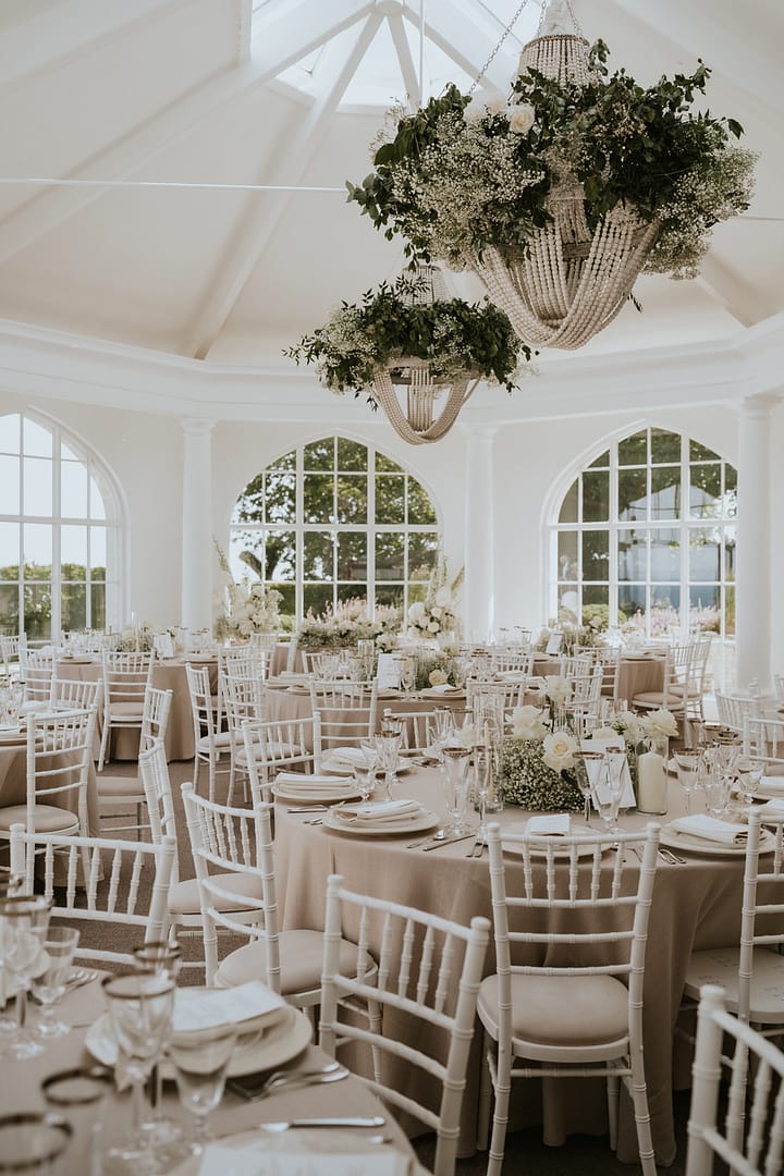 Image by <a class="text-p3" href="https://lauradeanphotography.com" target="_blank">Laura Dean Photography</a>.