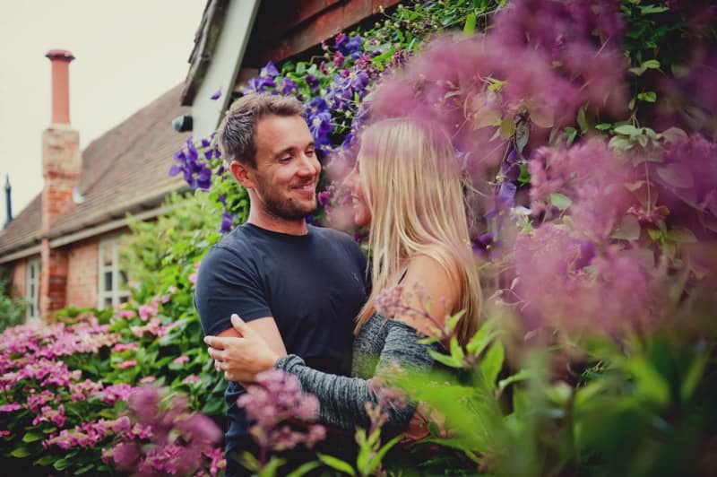 wedding-venues-in-surrey-gate-street-barn-engagement-shoot-38