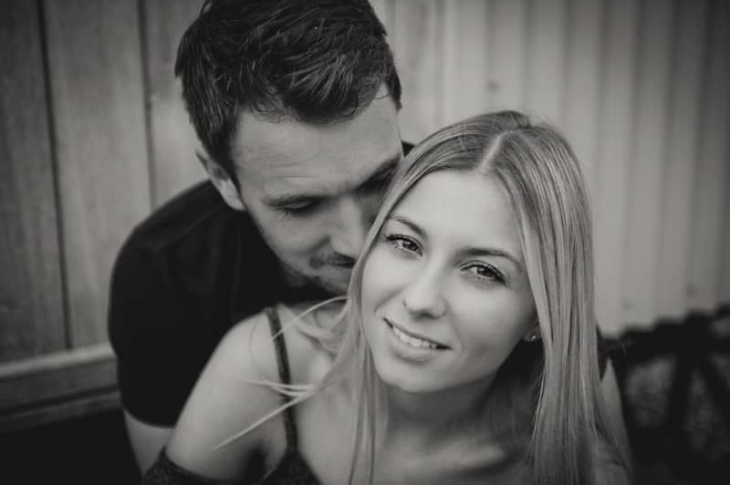 wedding-venues-in-surrey-gate-street-barn-engagement-shoot-44