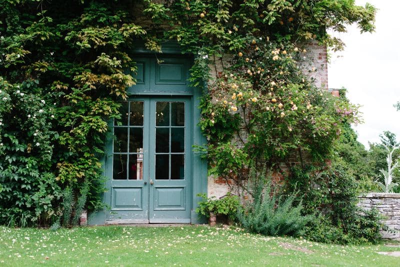 Image by <a class="text-p3" href="http://www.jadeosbornephotography.com" target="_blank">Jade Osborne Photography</a>.