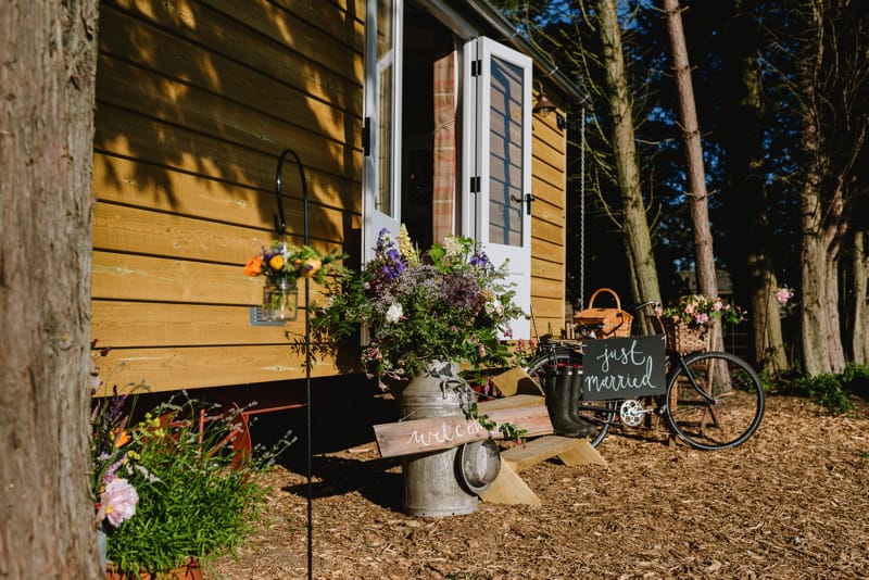 wedding-accommodation-glamping-shepherds-hut-norfolk-godwick-hall-43