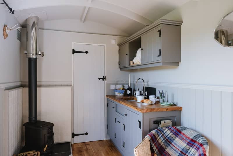 wedding-accommodation-glamping-shepherds-hut-norfolk-godwick-hall-9