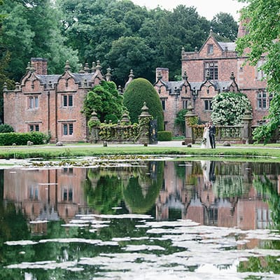 Dorfold Hall | <a class="text-p3" href="http://www.jadeosbornephotography.com" target="_blank">Jade Osborne Photography</a>.